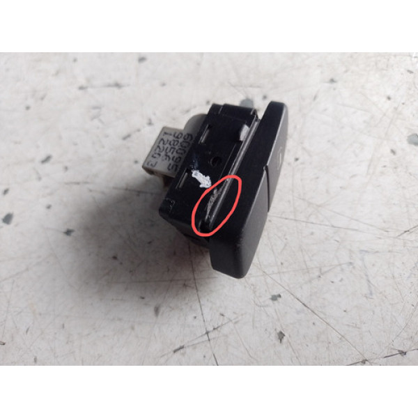 Botão Vidro Traseiro Direito Vw Spacefox 2006 C/detalhe