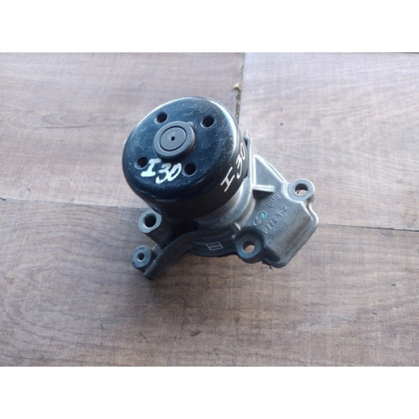 Bomba Dágua   Polia Hyundai I30 2.0 2010 Manual 