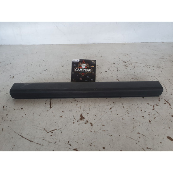 Soleira Interna Dianteira Esquerda Nissan Versa 2020