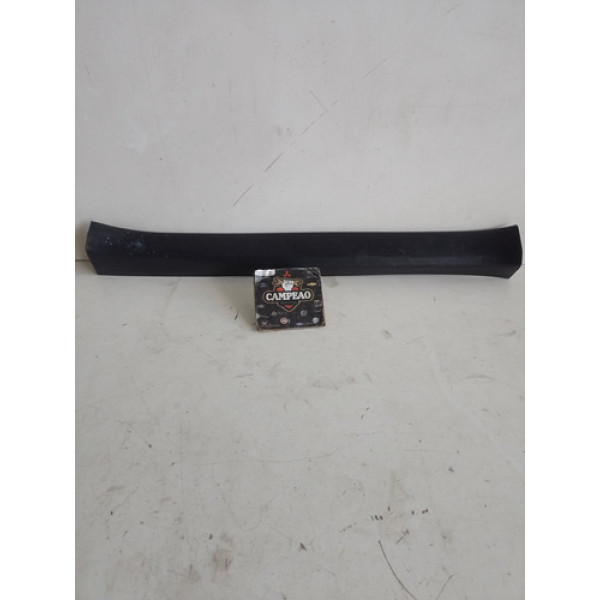 Acabamento Soleira Dianteiro Esquerdo Toyota Corolla 2017