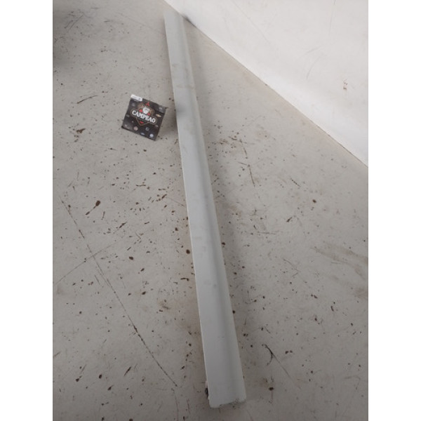 Acabamento Lateral Esquerdo Superior Trilho Porta Kombi 2004