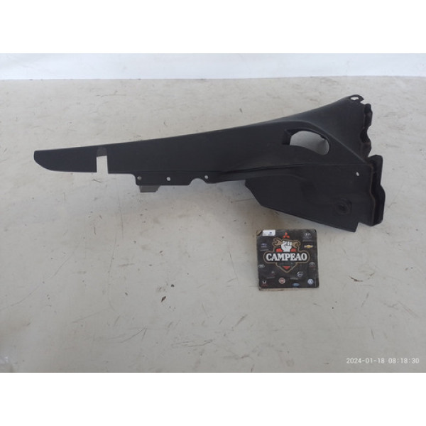 Moldura Coluna Traseira Esquerda Chevrolet Onix 2018