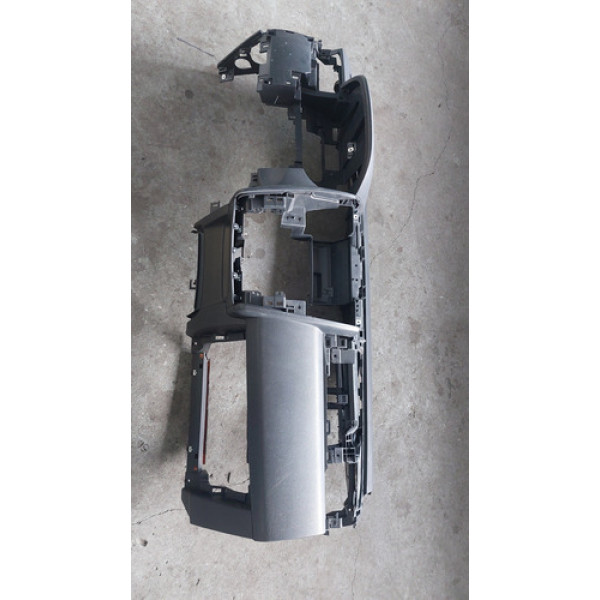 Capa De Painel Nissan Tiida 2010 Com Detalhe