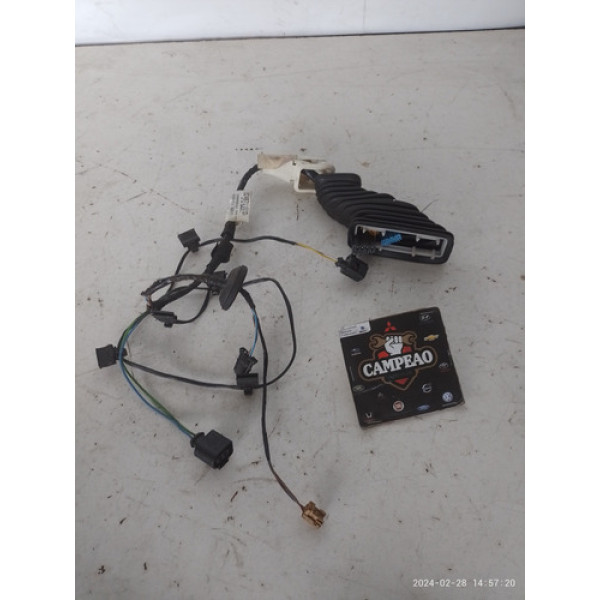 Chicote Porta Traseira Esquerda Volkswagen Fox 2017