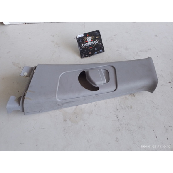 Acabamento Coluna Central Esquerda Hyundai I30 2010