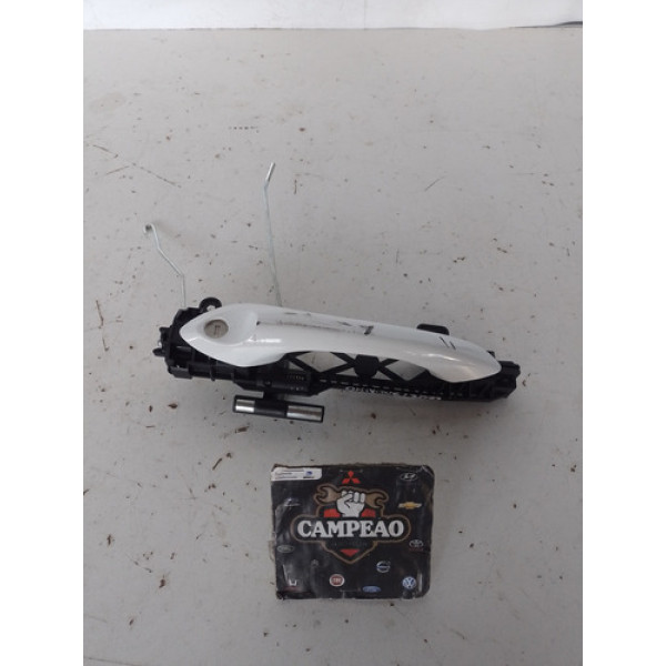 Maçaneta Externa Dianteira Esquerda Chevrolet Onix 2022