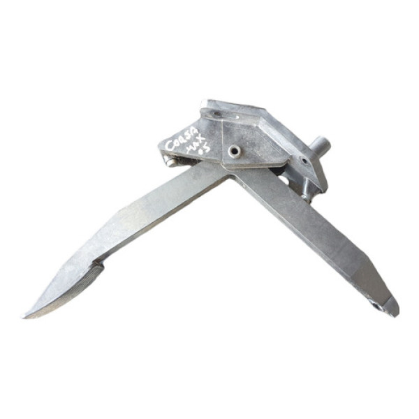 Pedal Acelerador Gm Chevrolet Corsa Frente Montana 2005 