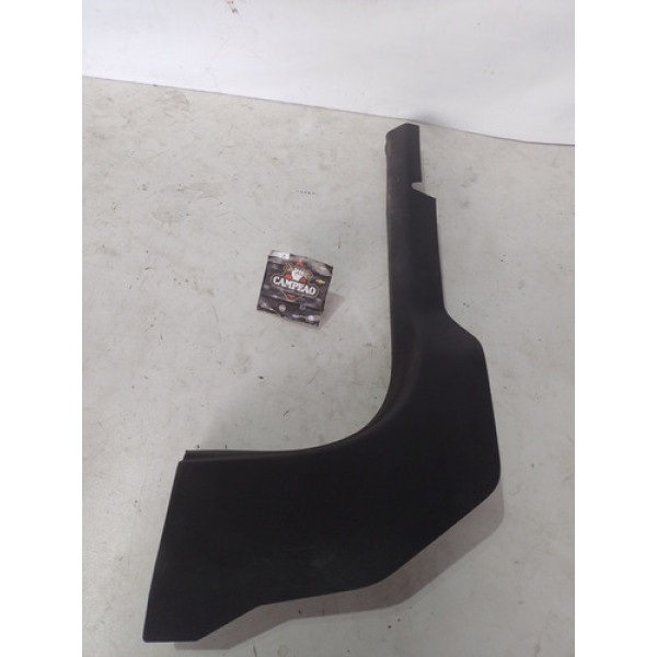 Soleira Porta Dianteiro Direito Chevrolet Onix Plus 2016