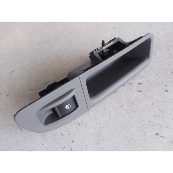 Botão Vidro Traseiro Direito  Moldura Fiat Grand Siena 2013