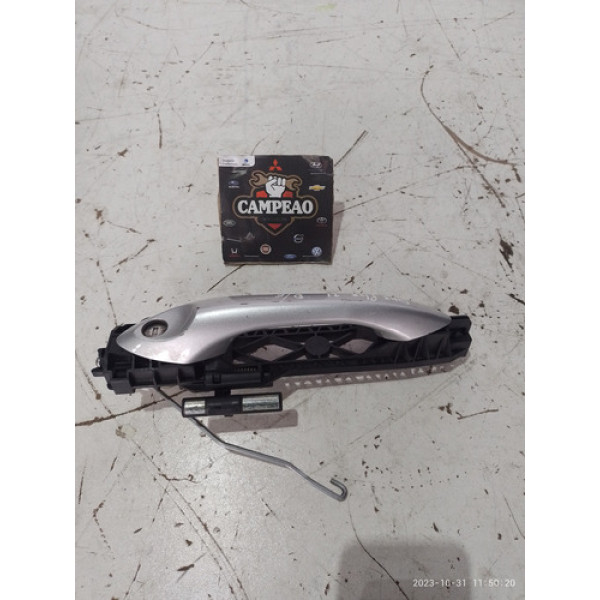 Maçaneta Externa Dianteira Esquerda Onix Plus 2022