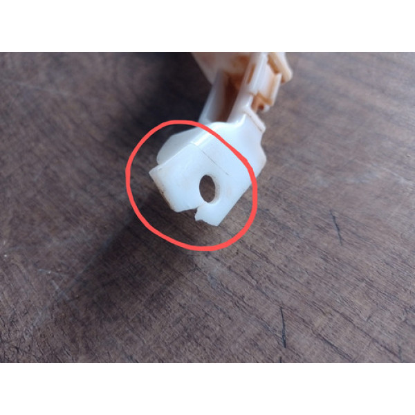 Guia Para-choque Dianteiro L/d Saveiro Cross 2013 C/detalhe