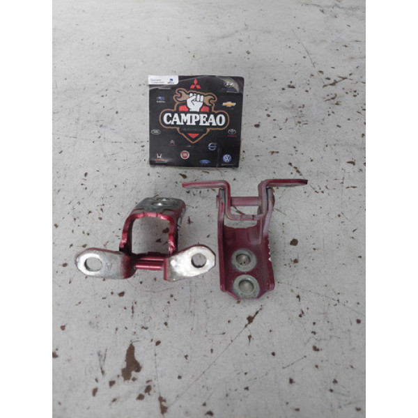 Dobradiça Porta Dianteira Direita Nissan Versa 2020