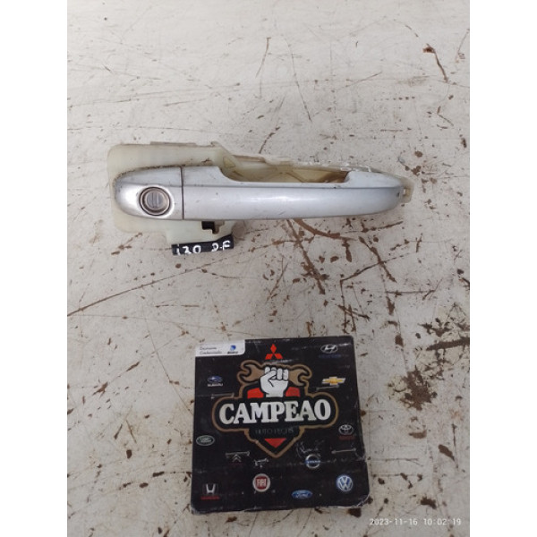 Maçaneta Externa Dianteira Esquerda I30 2010 C Detalhe 