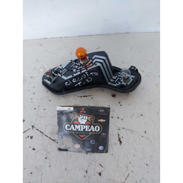 Circuito Lanterna Traseira Direita Nissan Versa 2016 