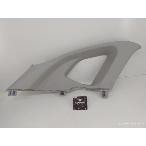 Acabamento Coluna Traseira Direita Renault Captur 1.6 2019