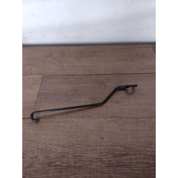 Braço Capô Volkswagen Saveiro 2010