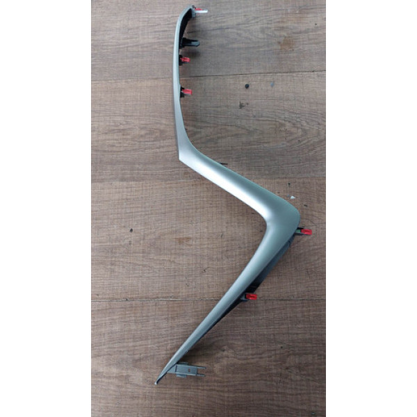 Moldura Friso Console Lado Direito Toyota Yaris Xl 2019