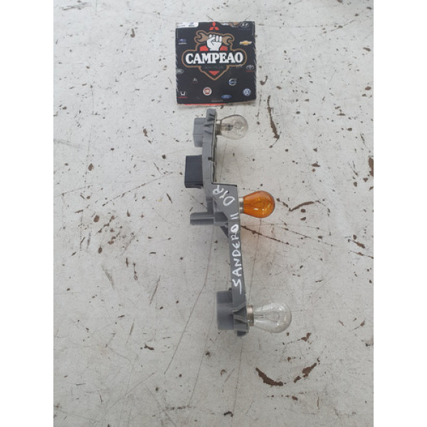 Circuito Lanterna Direita Renault Sandero 2011