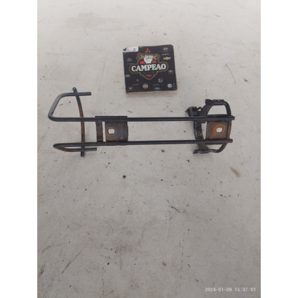 Suporte Extintor Volkswagen Kombi 2004