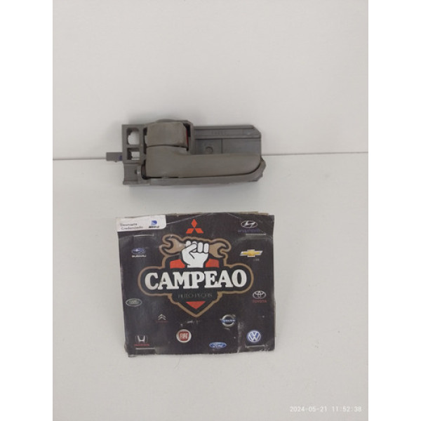 Maçaneta Interna Esquerda Toyota Corolla 2006 