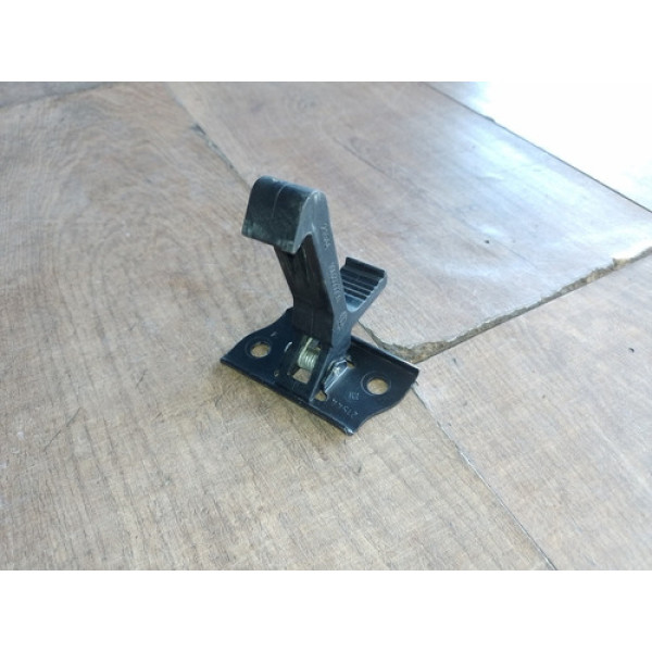 Trava Capô Fiat Mobi 1.0 2021 