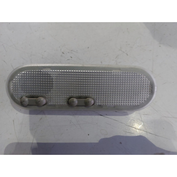 Luz Cortesia Renault Sandero Stepway 2012 