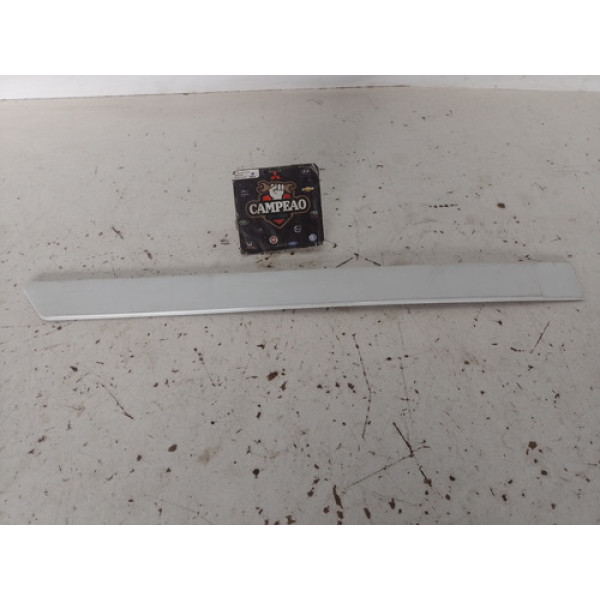 Moldura Lateral Porta Traseiro Direito Honda Hr-v 2020