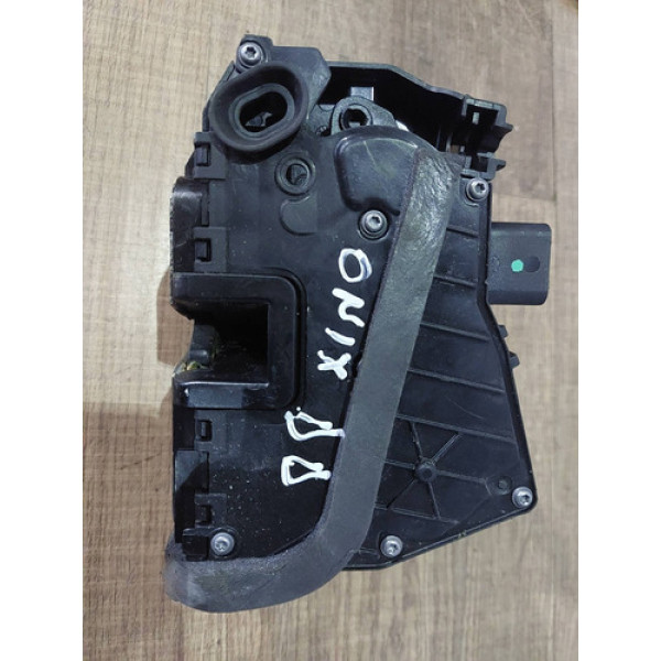 Fechadura Dianteira Direita Gm Onix 2016