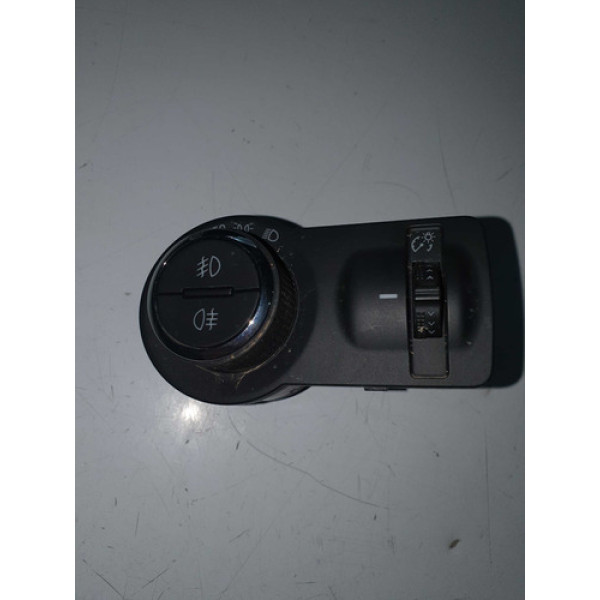 Botão Comando Do Farol Gm Montana 2020