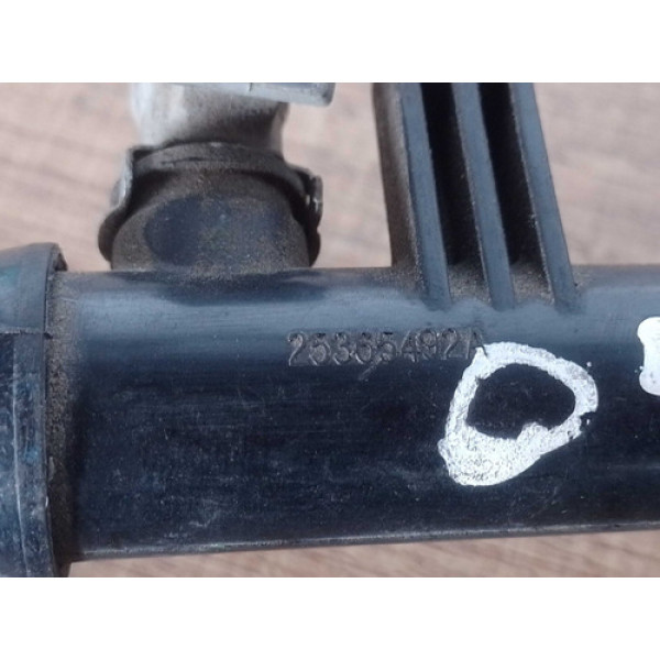 Flauta Com Bico Gm Chevrolet Corsa 1.0 2000 Á 2002 