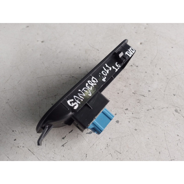 Botão Vidro Dianteiro Direito  Moldura Renault Sandero 2011