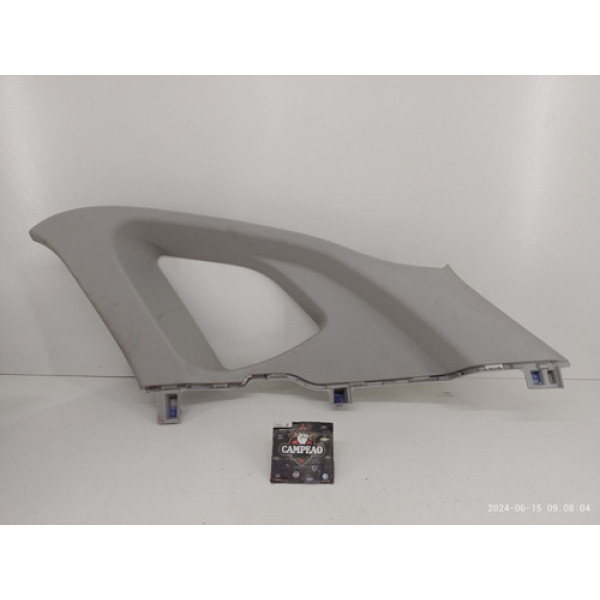 Acabamento Coluna Traseira Esquerda Renault Captur 1.6 2019