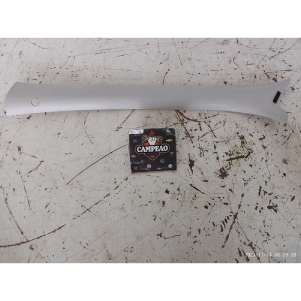 Acabamento Coluna Esquerda Parabrisa Chevrolet Celta 2013