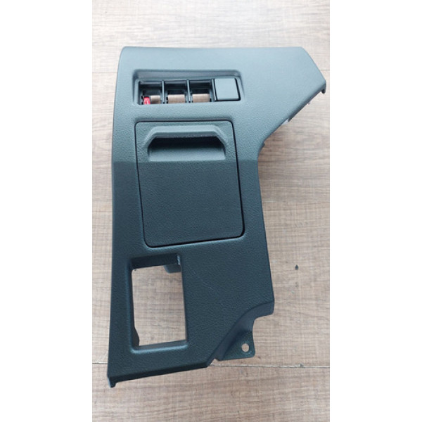 Acabamento Porta Treco Toyota Yaris 2019