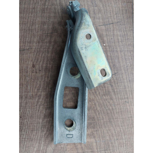 Dobradiça Capô Lado Direito Ford Fiesta 2006