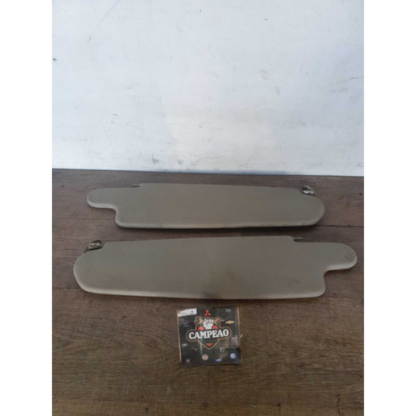 Par Quebra Sol Volkswagen Kombi 2009