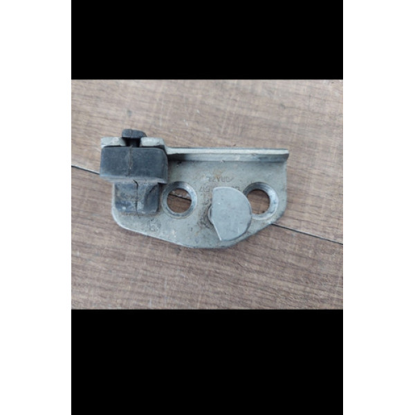 Batente Da Tampa Traseira Direito Volkswagen Saveiro 