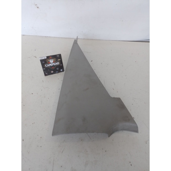 Acabamento Coluna Traseira Direito Chevrolet Cruze 2014