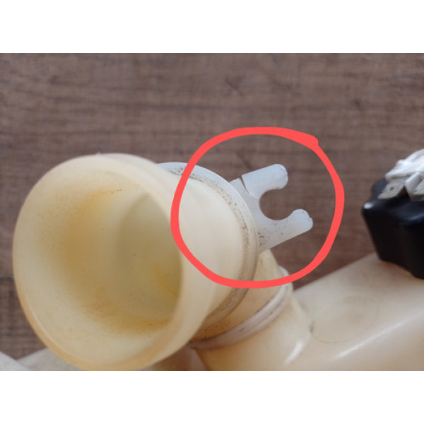 Reservatório Gasolina Partida Fria Fiat Stilo 2008 Cdetalhe