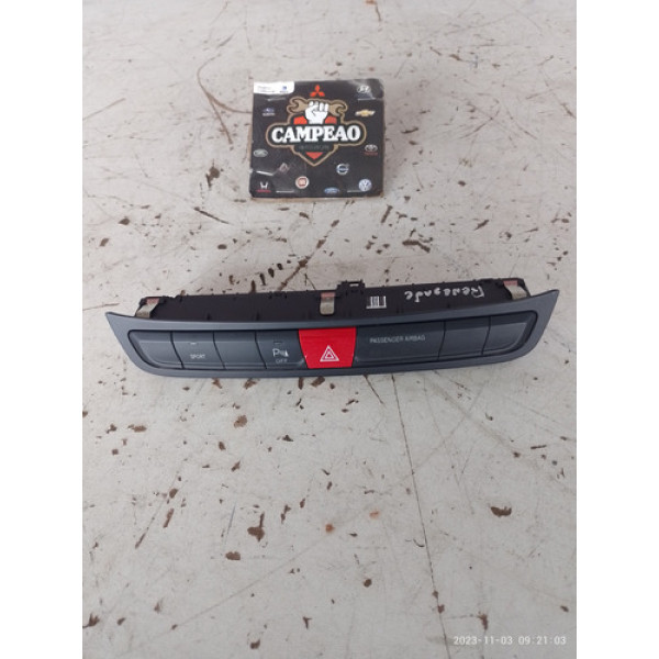 Botão Pisca Alerta Jeep Renegade 2016