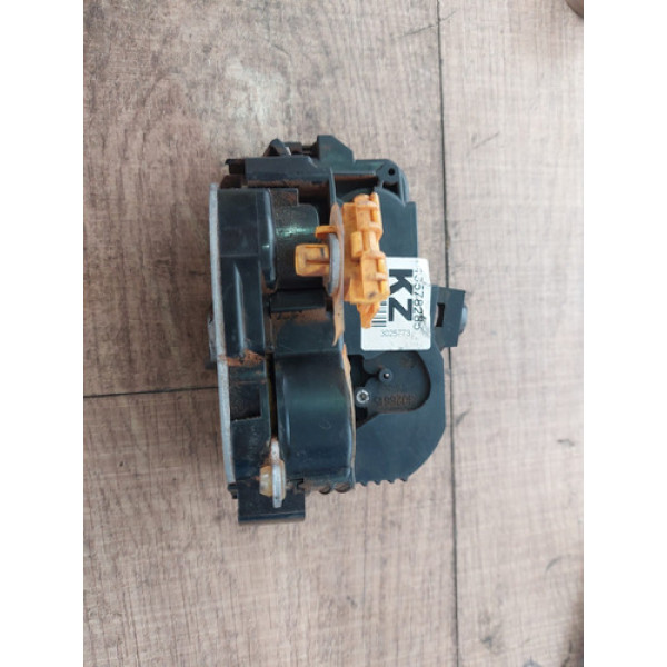 Fechadura Dianteira Esquerda Gm Montana 2010 