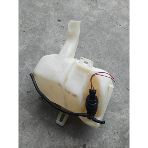 Reservatório De Água Para-brisa Fiat Palio 2000