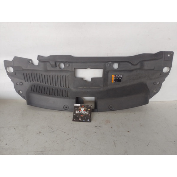 Acabamento Fechadura Capô Chevrolet Tracker 2021