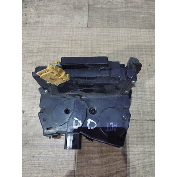 Fechadura Dianteira Direita Cobalt 2014