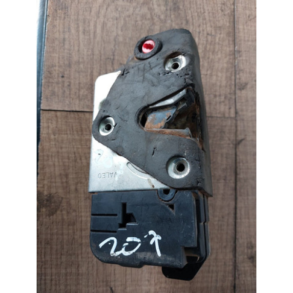 Fechadura Traseira Esquerda Peugeot 207