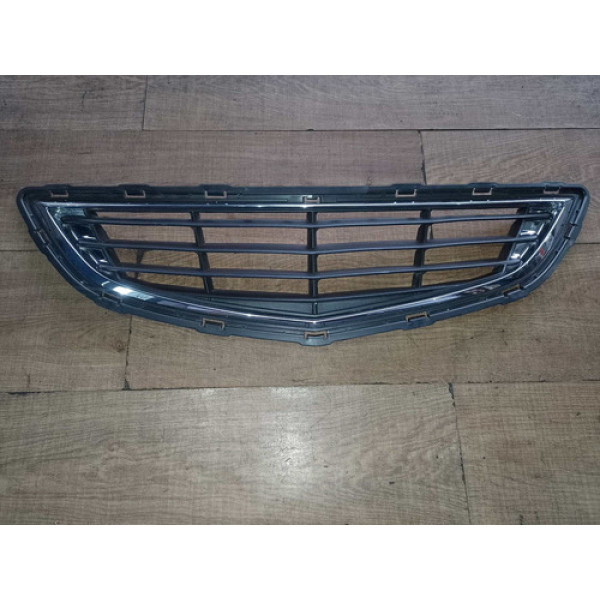 Grade Frontal Inferior Parachoque Gm Prisma 2015 C/detalhe