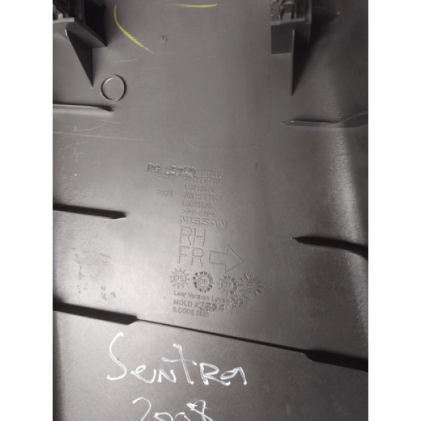 Acabamento Coluna Direito Nissan Sentra 2008