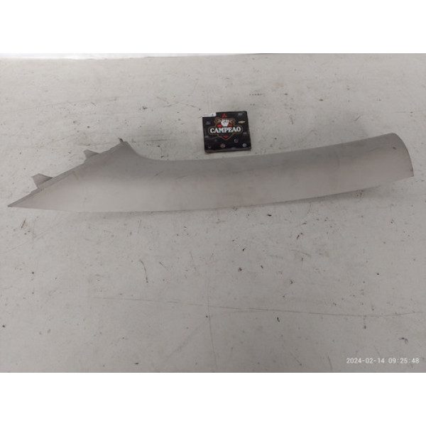 Moldura Coluna Parabrisa Esquerdo Nissan Versa 2017