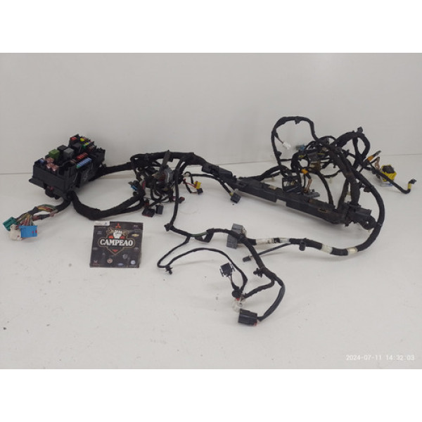 Chicote Painel Chevrolet Tracker 1.8  2014