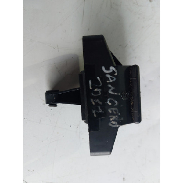 Batente Da Tampa Traseira Renault Sandero 2011